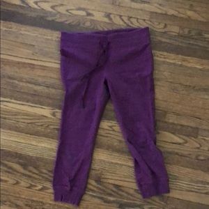 Gap Plum Yoga Capris
